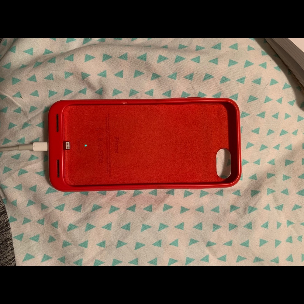 charging iphone 7 case
